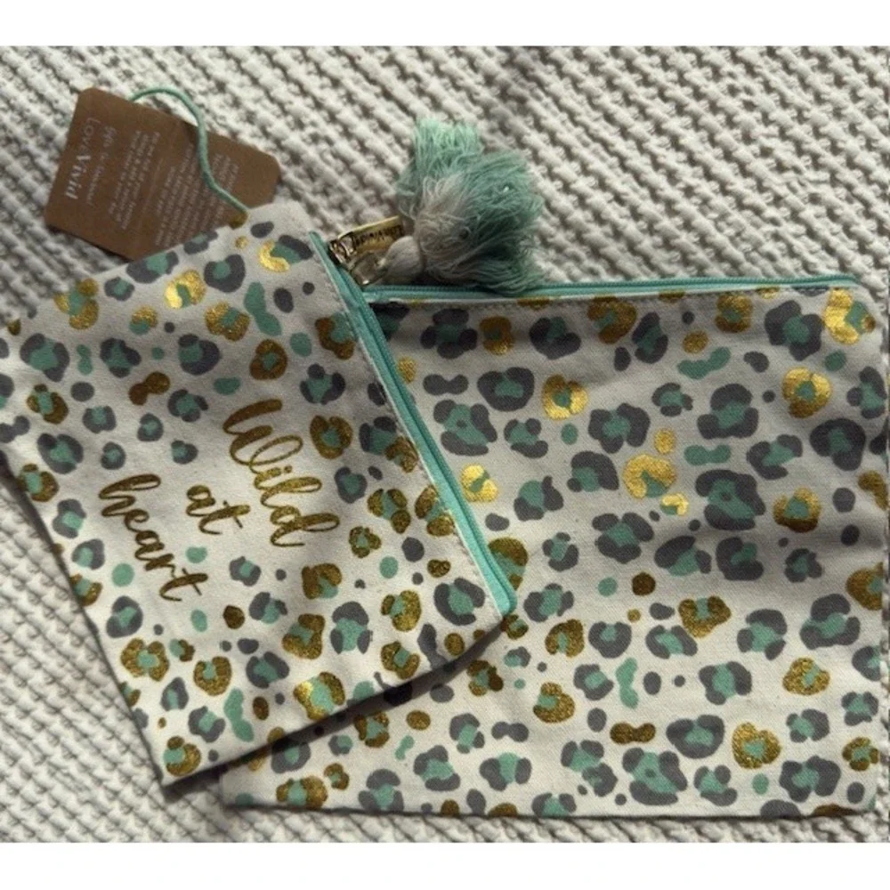 Love‎ Vivid NWT Cosmetics Canvas Bags Leopard Print Aqua Grey Cream